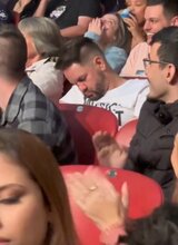  Comedian Gets Audience To Sing Lullaby For Man Who Fell Asleep During Show